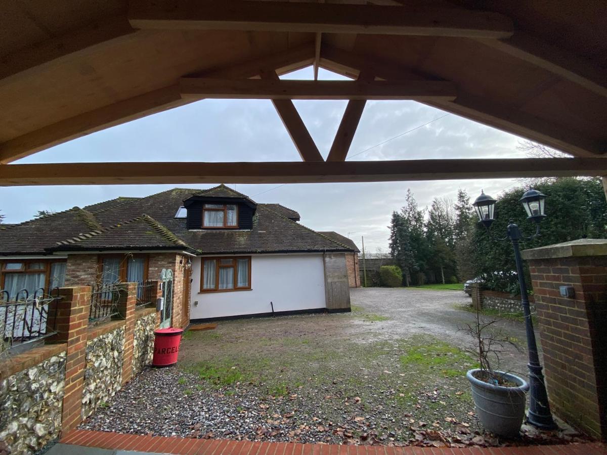 Mulberry Cottage Near Goodwood Chichester Dış mekan fotoğraf